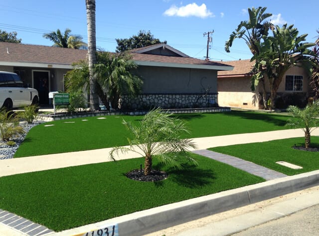 Synthetic Grass Residential Home
