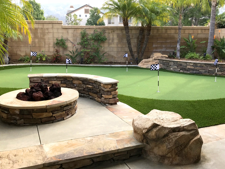 Putting Green Backyard Installation
